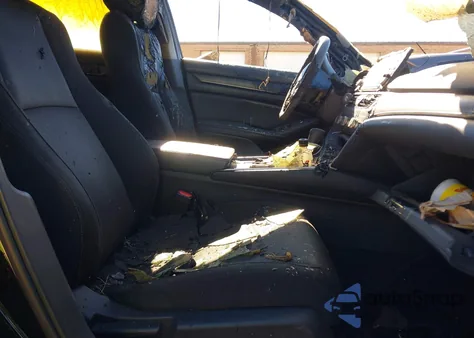 2018 Honda Accord Lx z USA, uszkodzony, nr VIN 1HGCV1F15JA023405